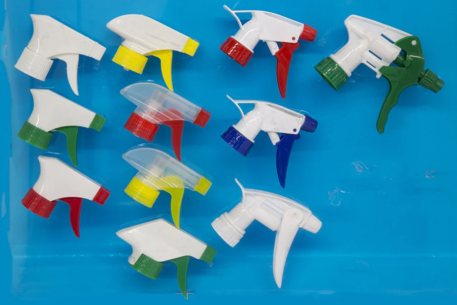 Válvula spray, tapas y liners